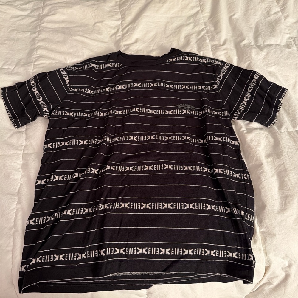 Billabong Black and White Patterned Tee
